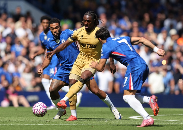 nba盘口-英媒：埃泽与弗兰克交谈后被说服，他曾考虑枪手但现在只想去热刺