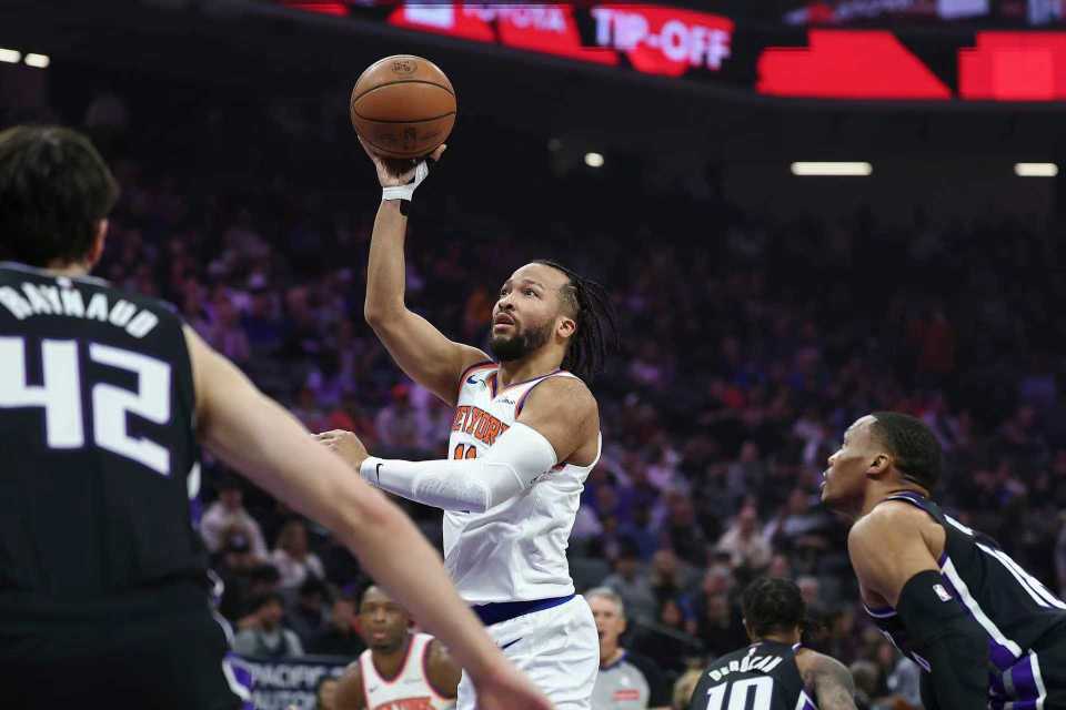 nba投注nba竞猜-布伦森伤退尼克斯爆冷负3人20+国王 德罗赞总分超加内特威少两双